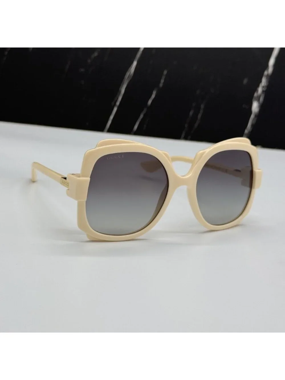 New Gucci GG1431S 004 Oversized White Gray Women Sunglasses